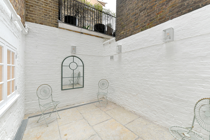 Abingdon Road, Vacation Home in Kensington, London Ivy