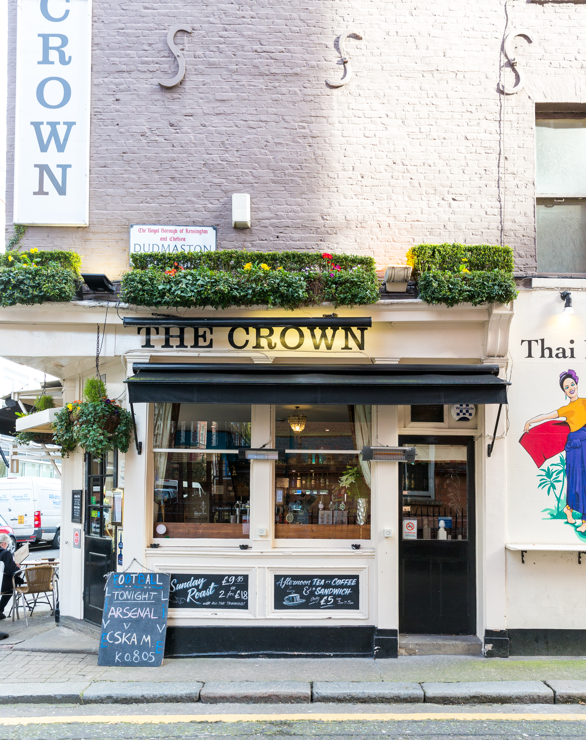 Sloane Square 1 Chelsea Short Let Ivy