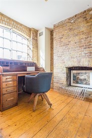 Ivy Lettings - Bermondsey Village Warehouse