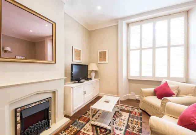 Ennismore Gardens, holiday apartment in Knightsbridge, London