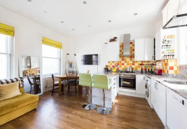 Little Venice III, holiday apartment in Little Venice, London