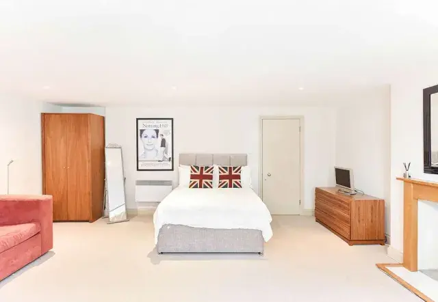 Blenheim Crescent, holiday apartment in Notting Hill, London