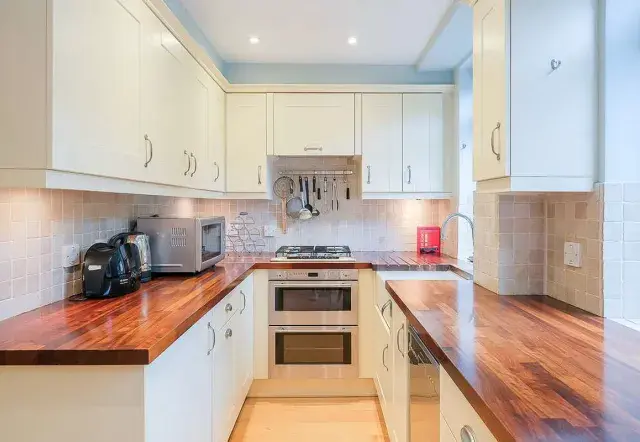 Sloane Square II, holiday apartment in Chelsea, London