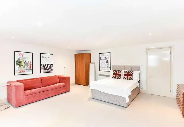 Blenheim Crescent, holiday apartment in Notting Hill, London