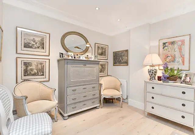 Abingdon Road, holiday apartment in Kensington, London