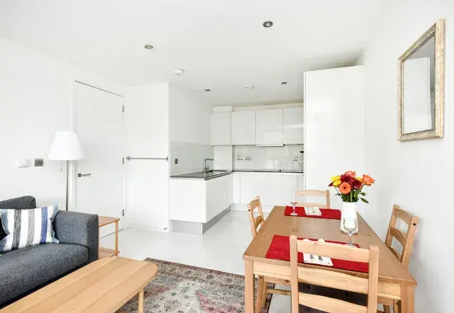 Vintry Court, holiday apartment in Borough, London