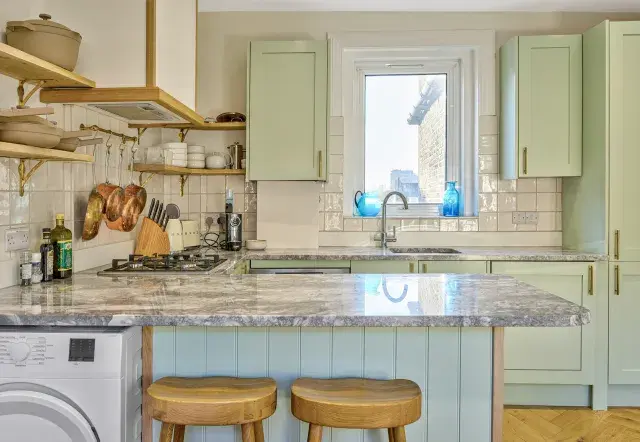 Little Venice II, holiday apartment in Area, London