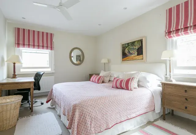 Wardo Avenue, holiday home in Fulham, London