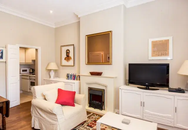 Ennismore Gardens, holiday apartment in Knightsbridge, London