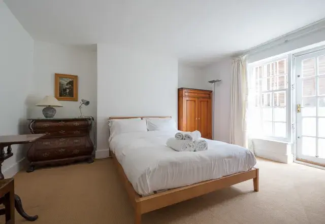 Stratford Road, holiday apartment in Kensington, London