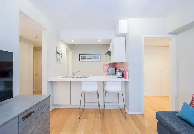 Sloane Square, holiday apartment in Chelsea, London