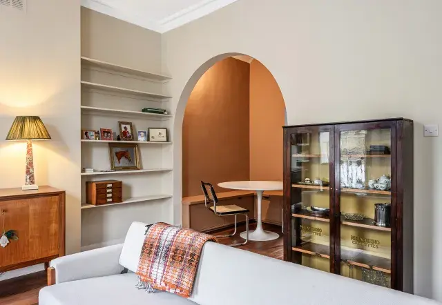 Sale Place, holiday apartment in Paddington, London