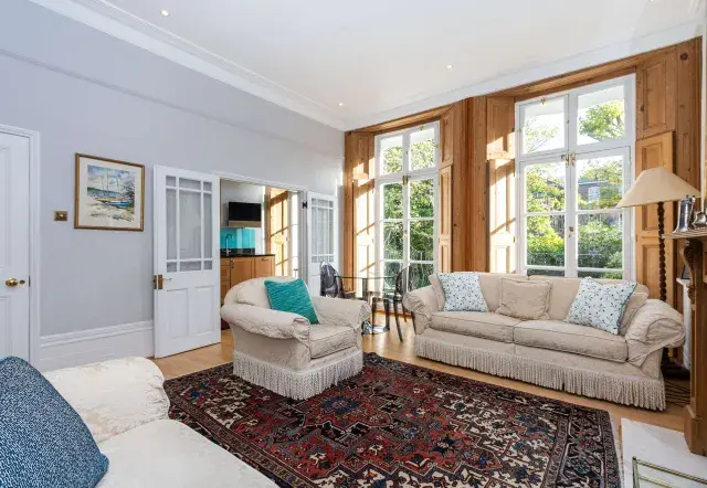 Buckland Crescent, holiday apartment in Primrose Hill, London
