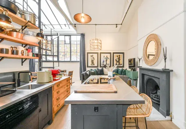 Sydney Close, holiday apartment in South Kensington, London