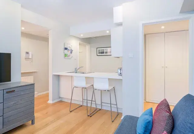 Sloane Square, holiday apartment in Chelsea, London