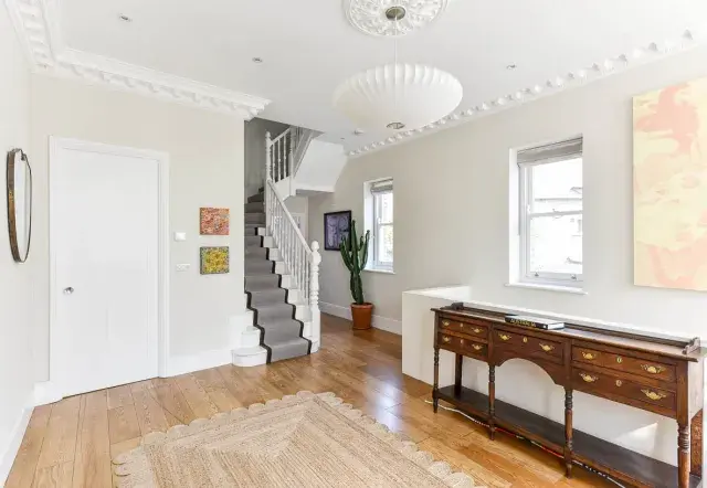 Brondesbury Road, holiday home in Area, London