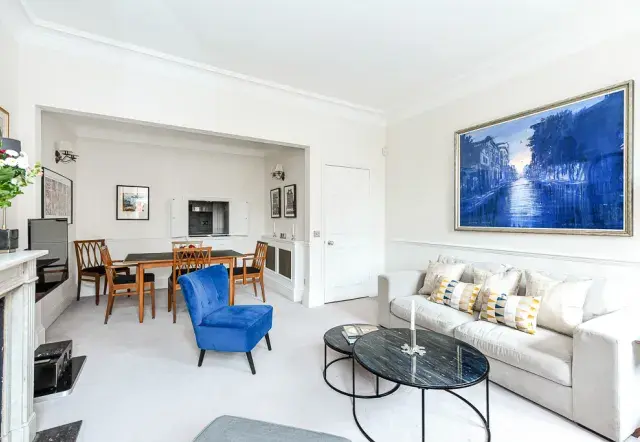 Kensington Court, holiday apartment in Kensington, London