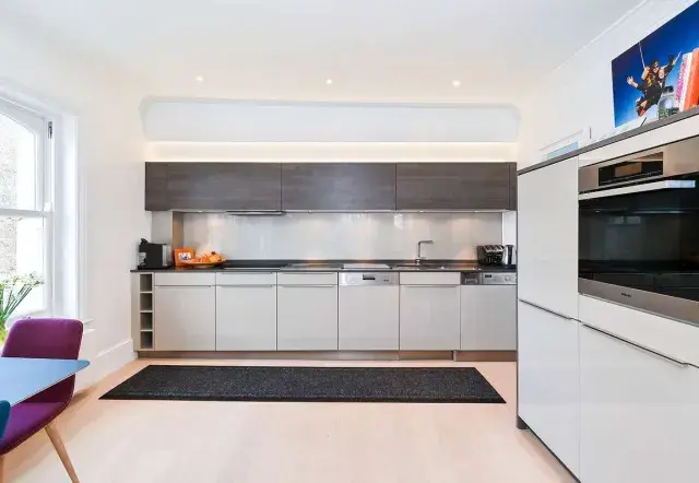 Deodar Road, holiday apartment in Putney, London