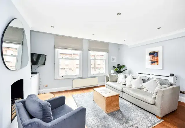 New Kings Road, holiday apartment in Fulham, London
