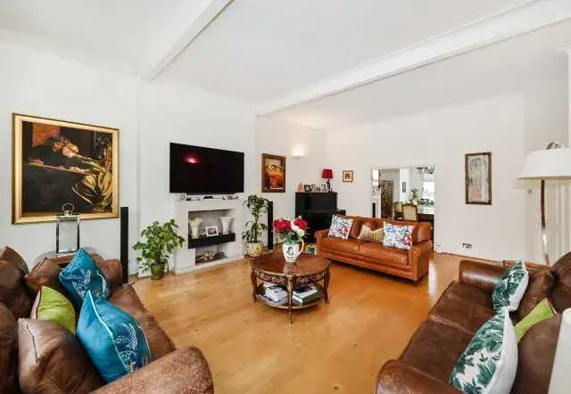 Montagu Square, holiday home in Marylebone, London