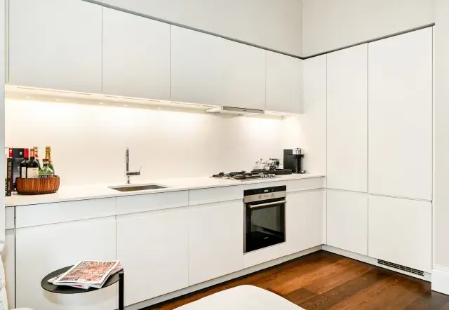 Lower Sloane Street, holiday apartment in Chelsea, London