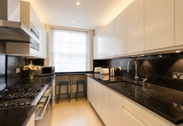 Cadogan Place, holiday apartment in Belgravia, London