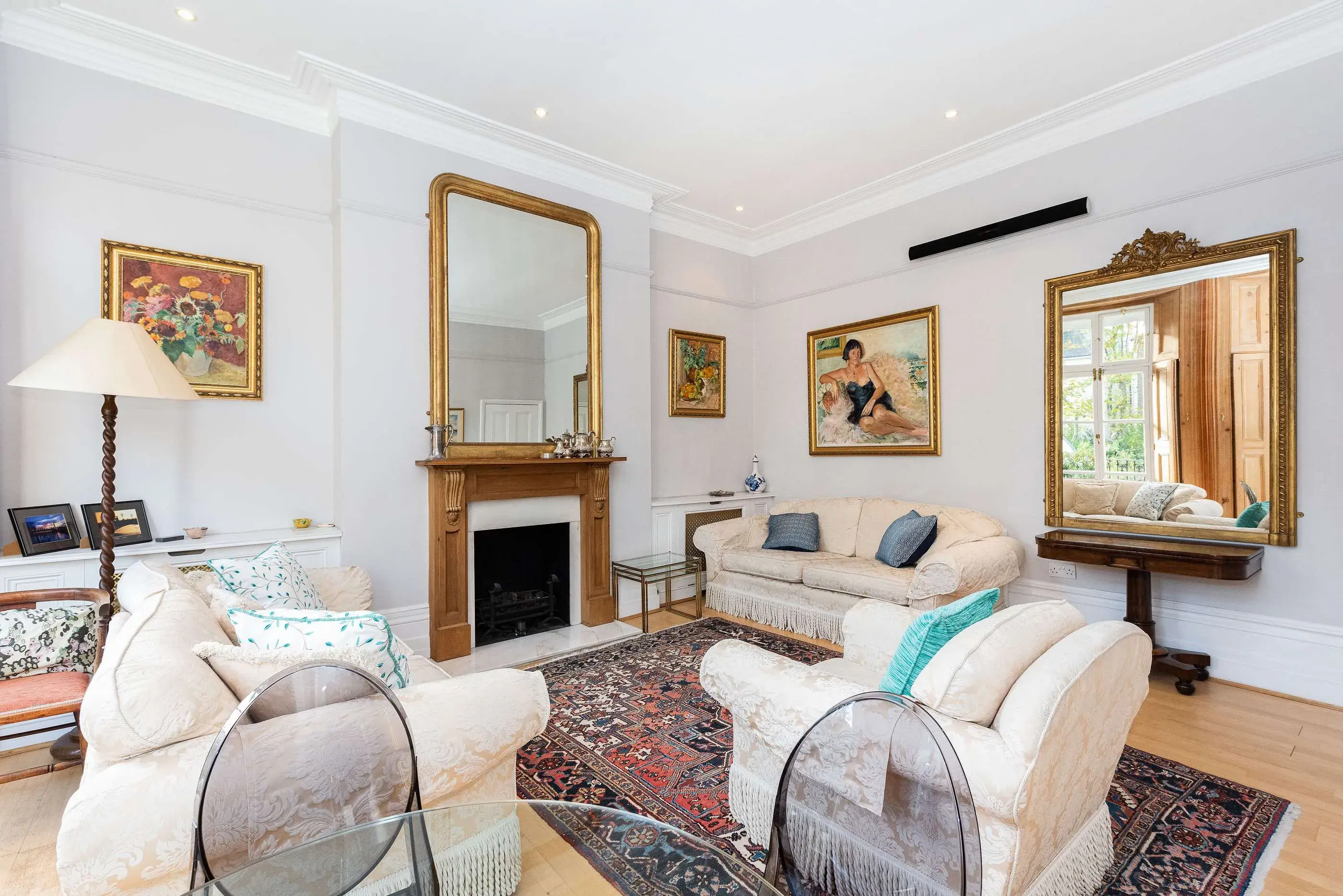 Buckland Crescent, holiday apartment in Primrose Hill, London