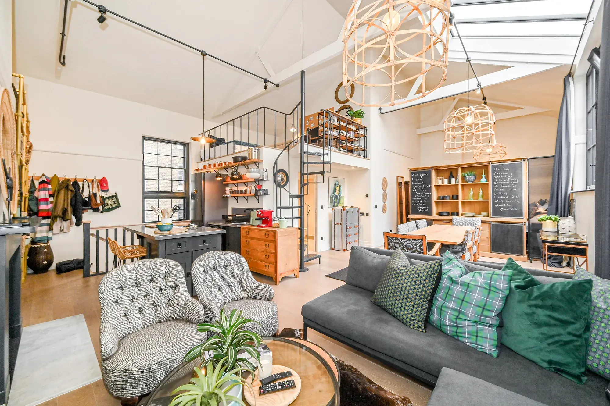 Sydney Close, holiday apartment in South Kensington, London