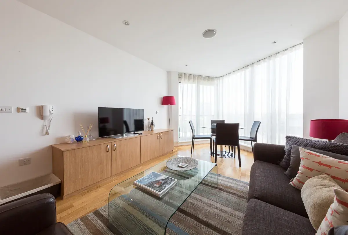Wandsworth Bridge, holiday apartment in Wandsworth, London
