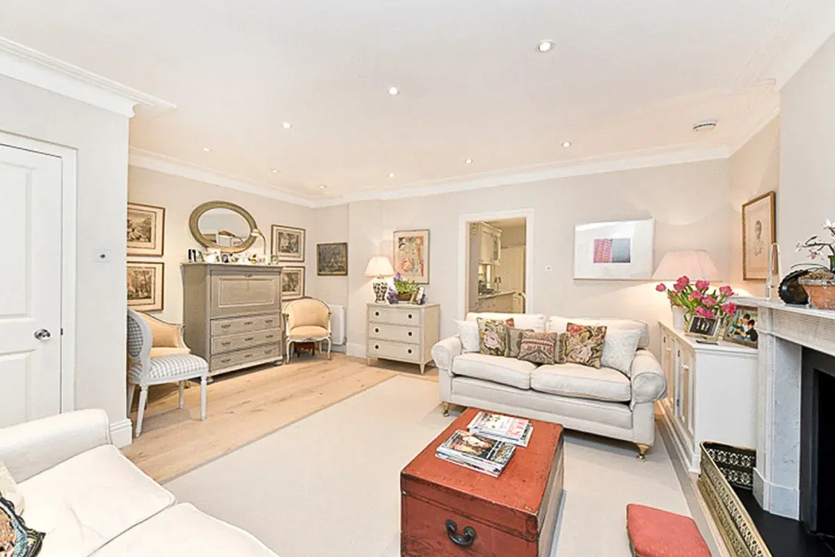 Abingdon Road, holiday apartment in Kensington, London