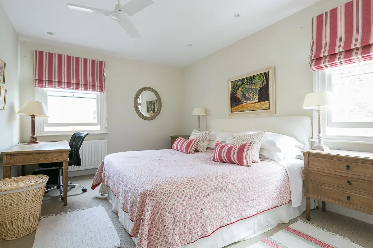 Wardo Avenue, holiday home in Fulham, London