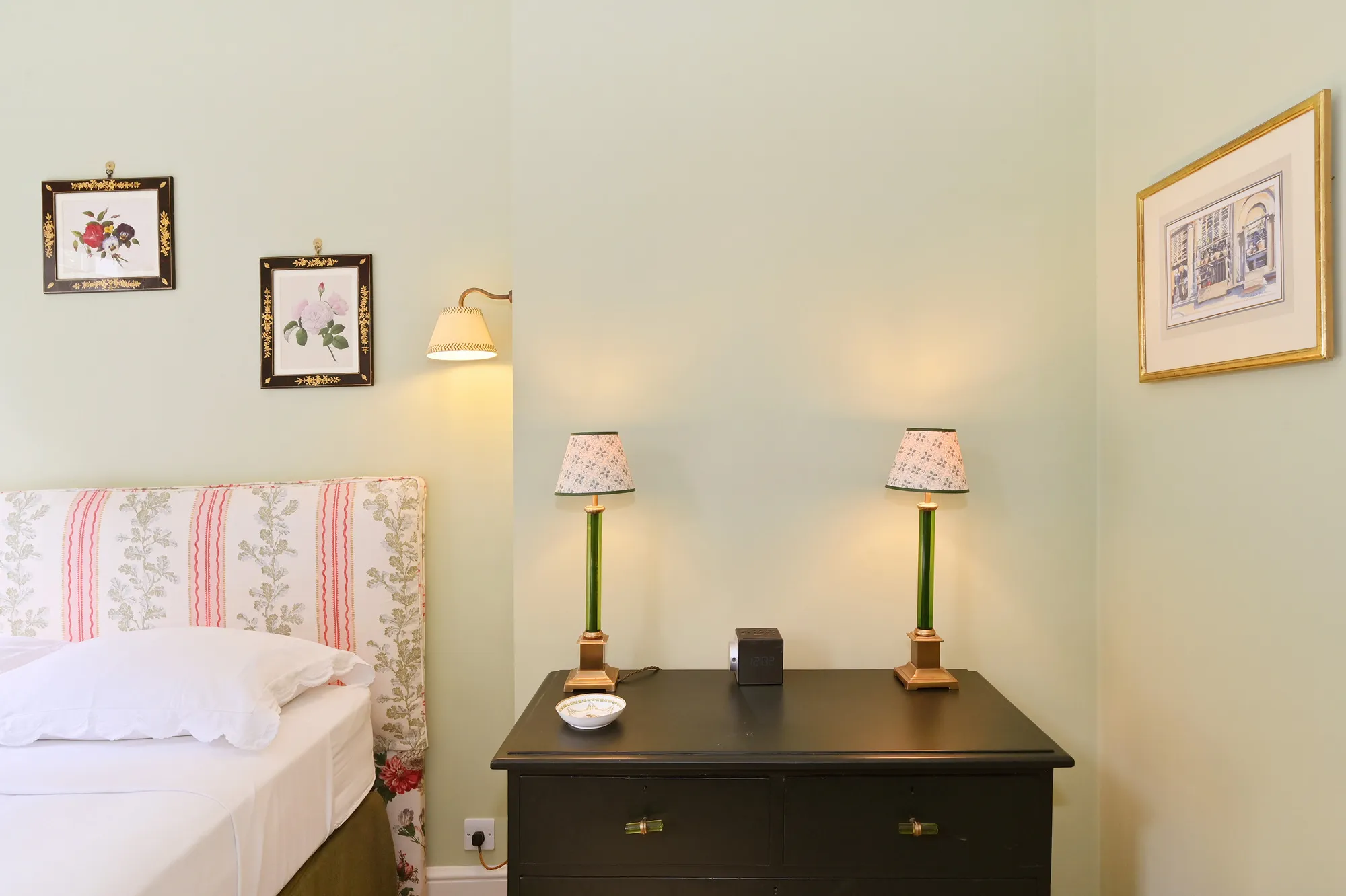 Cambridge Street, holiday apartment in Pimlico, London