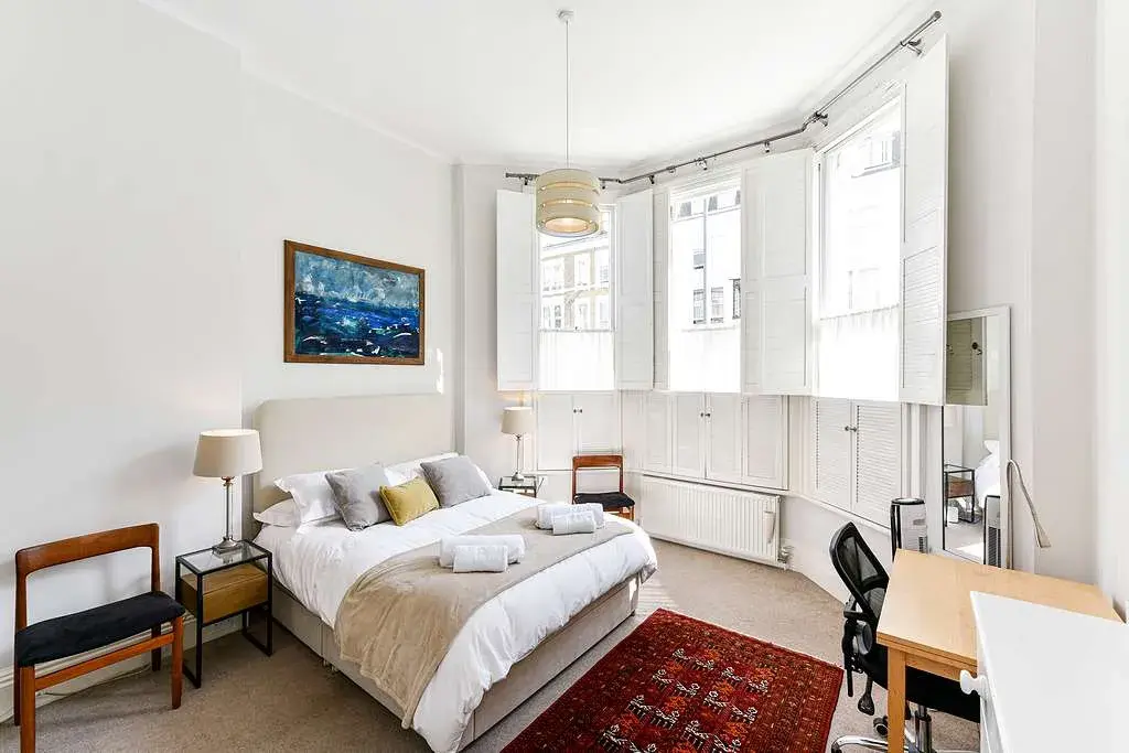 Sinclair Road, holiday apartment in Shepherd's Bush, London