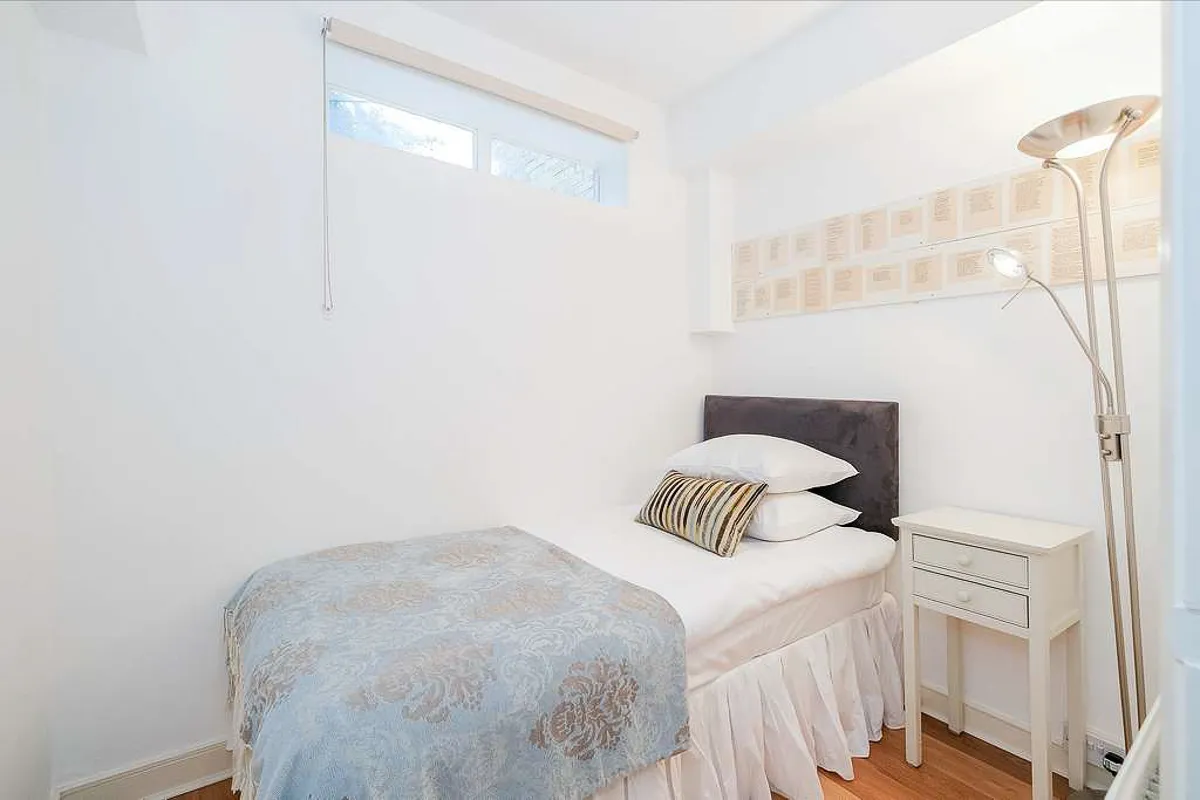 Sloane Square, holiday apartment in Chelsea, London