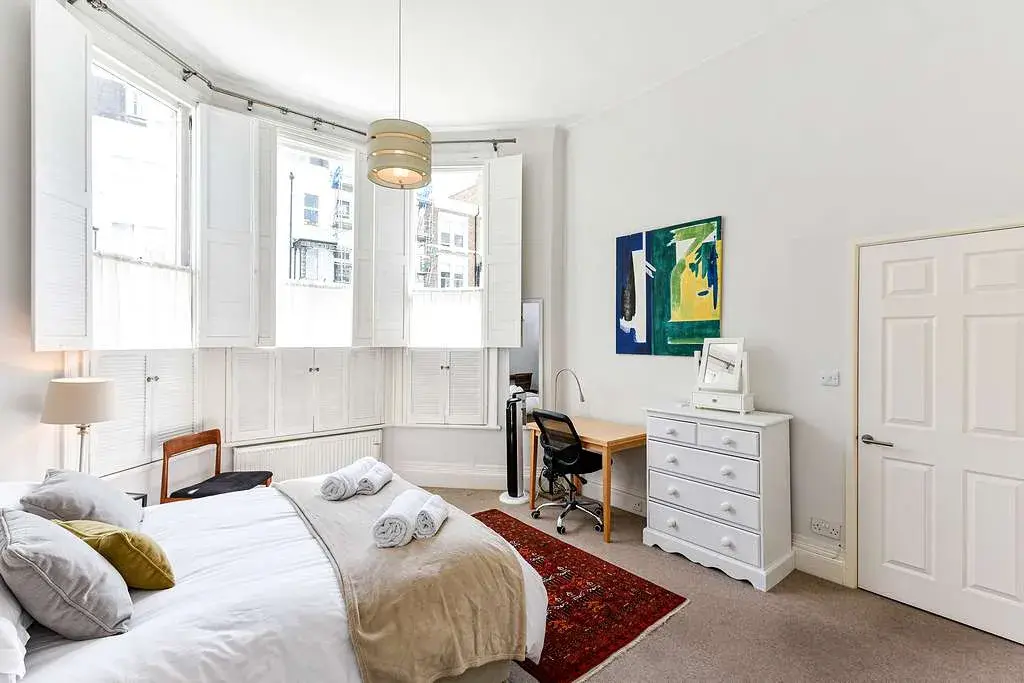 Sinclair Road, holiday apartment in Shepherd's Bush, London