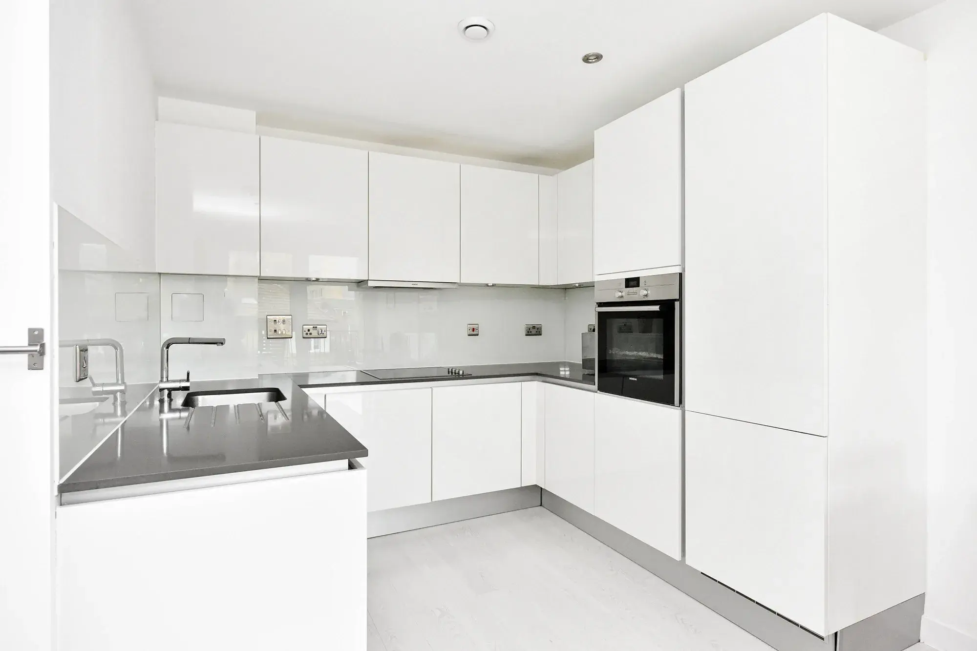 Vintry Court, holiday apartment in Borough, London