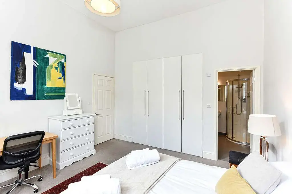 Sinclair Road, holiday apartment in Shepherd's Bush, London