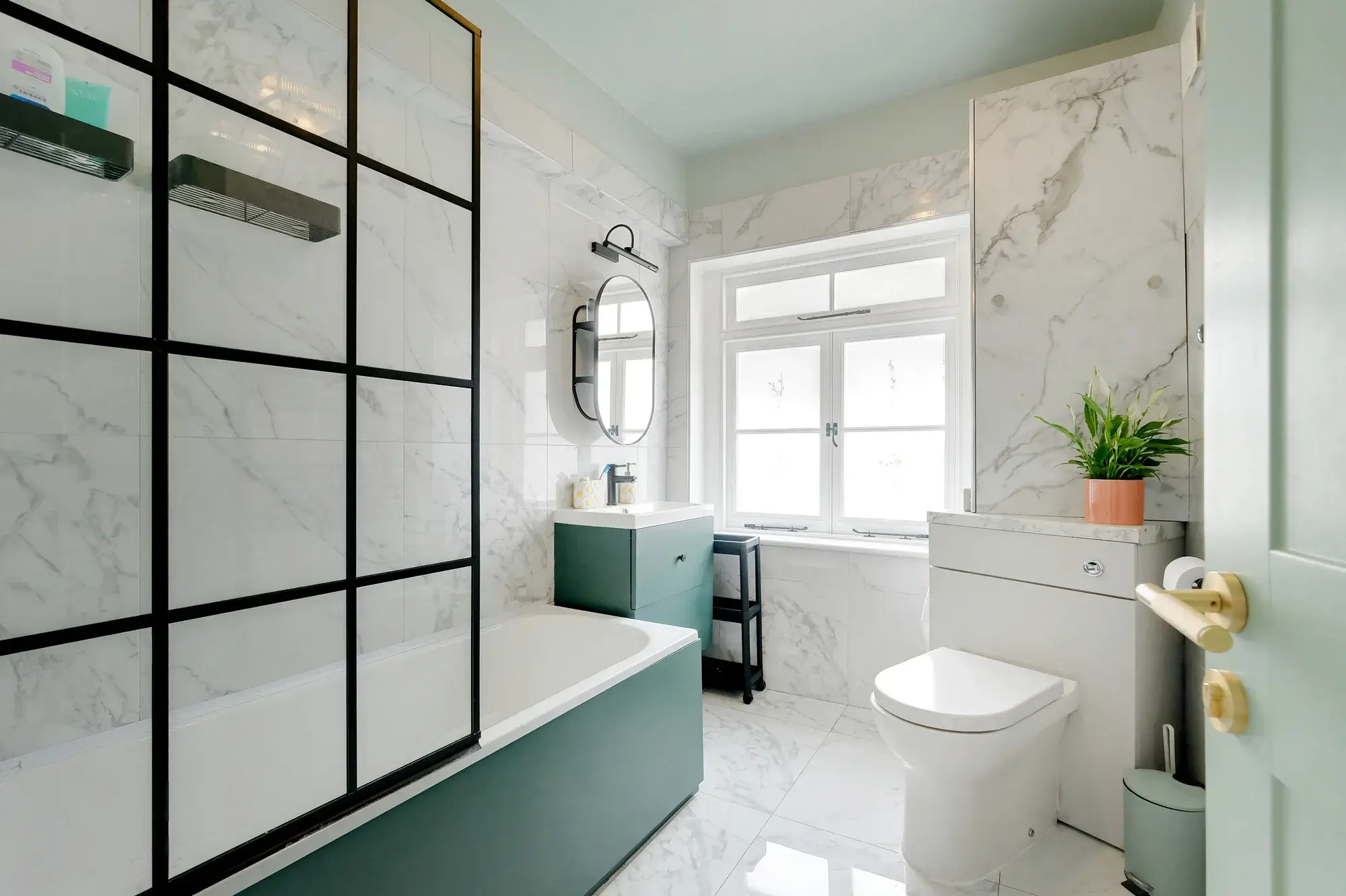 Gloucester Terrace, holiday apartment in Bayswater, London