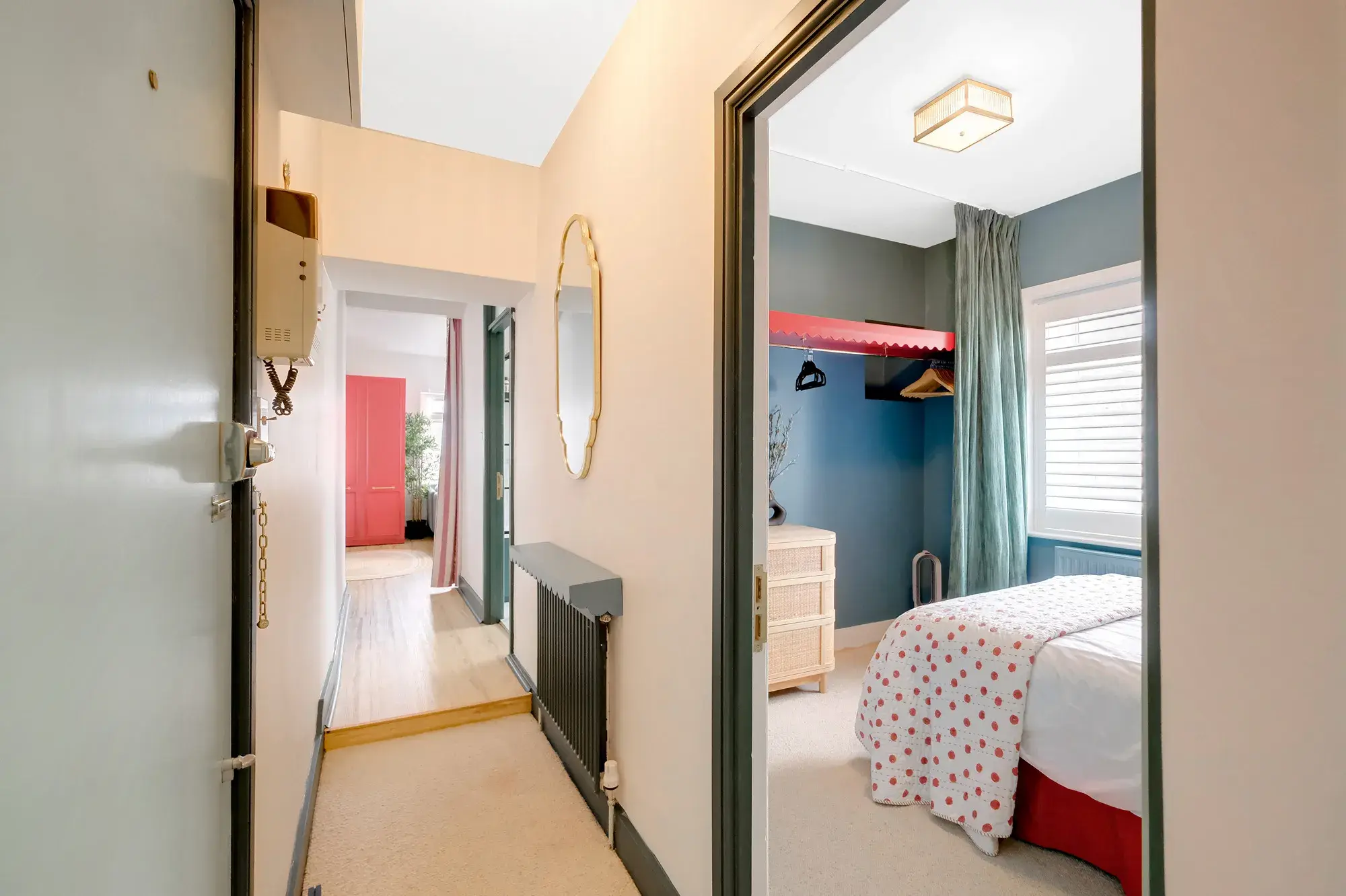 Gloucester Terrace, holiday apartment in Bayswater, London