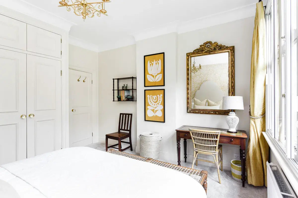 Kensington Gardens, holiday apartment in Kensington, London