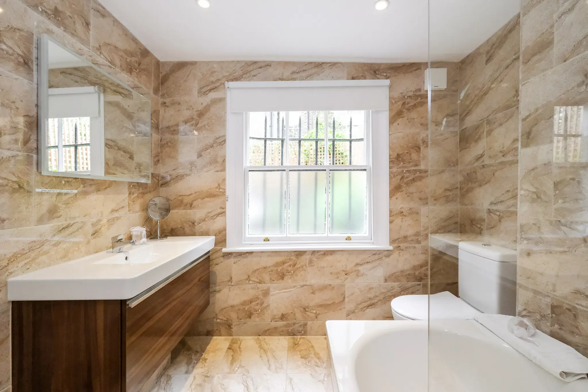 Winchester Street, holiday home in Pimlico, London