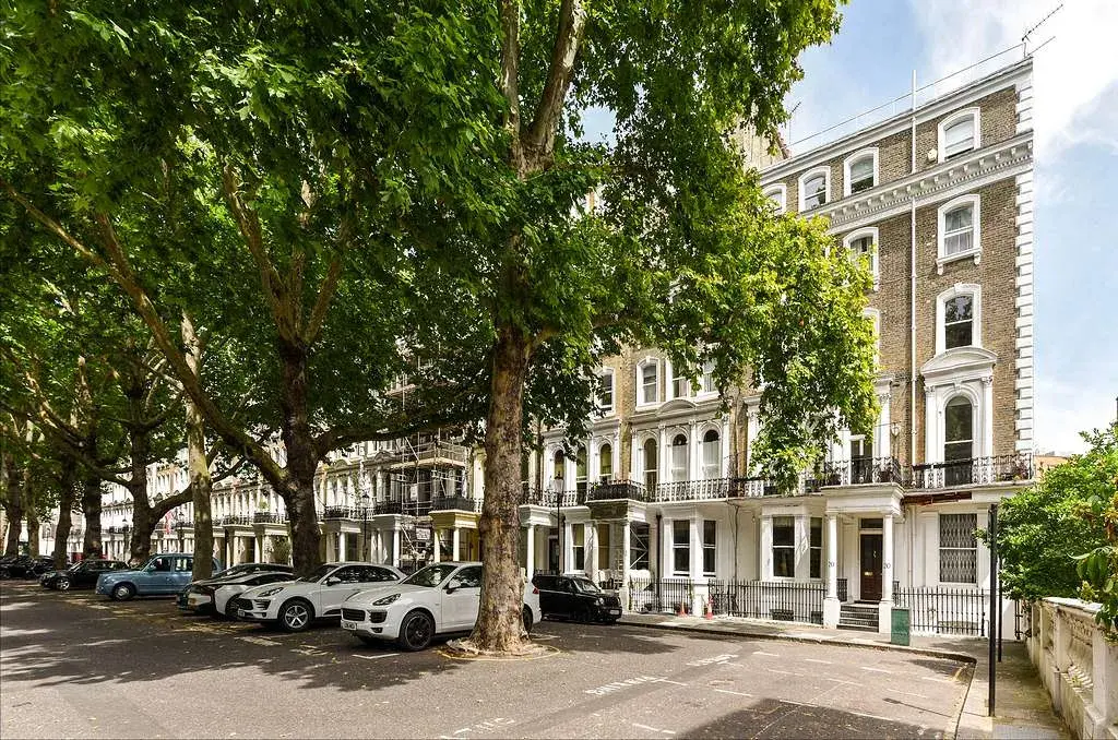 Beaufort Gardens, holiday apartment in Belgravia, London