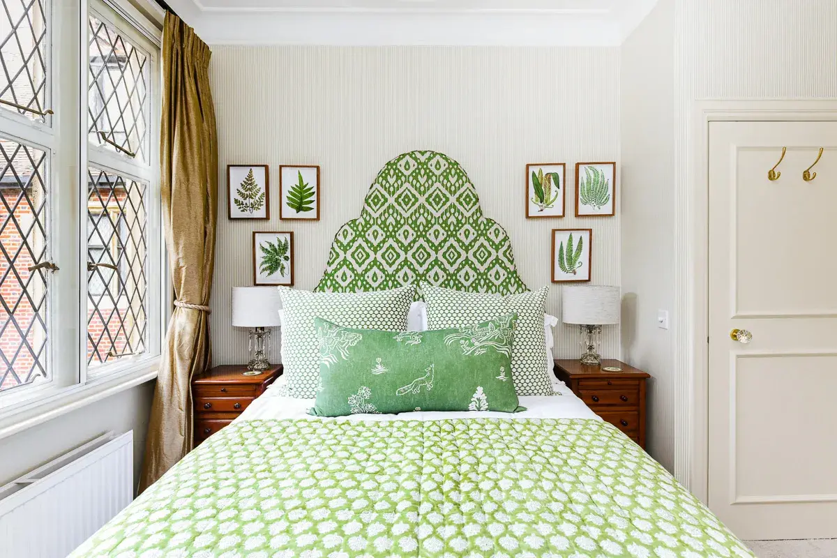 Kensington Gardens, holiday apartment in Kensington, London