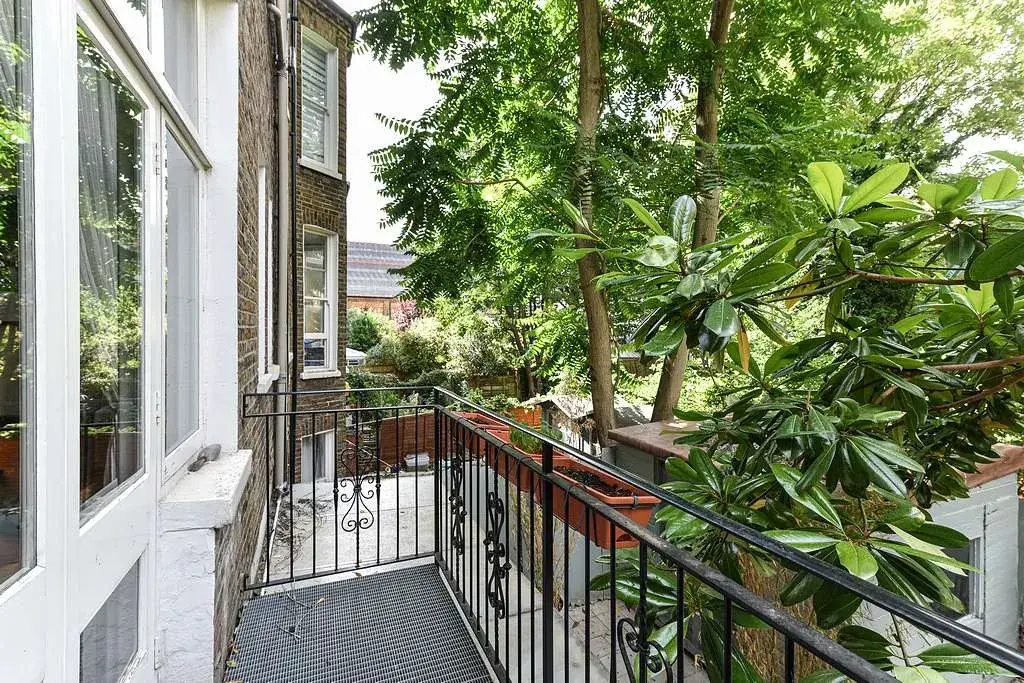 Sinclair Road, holiday apartment in Shepherd's Bush, London