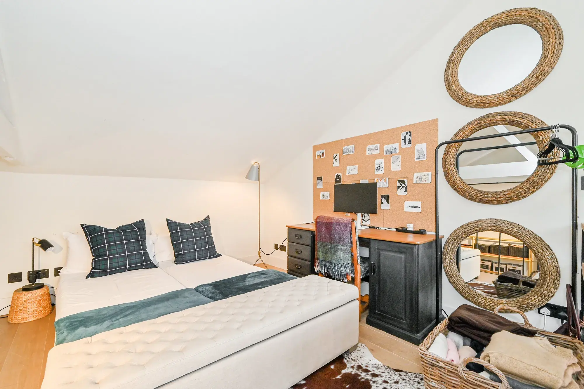Sydney Close, holiday apartment in South Kensington, London