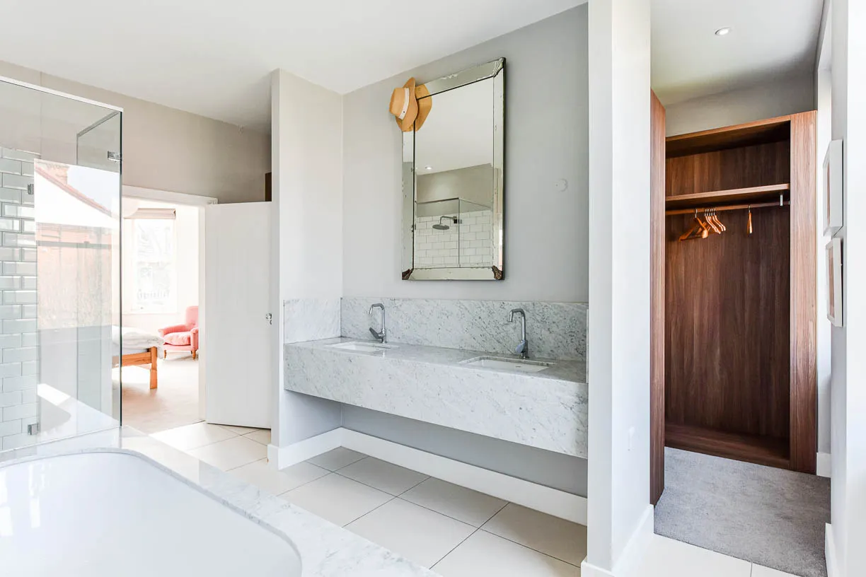 Brondesbury Road, holiday home in Area, London