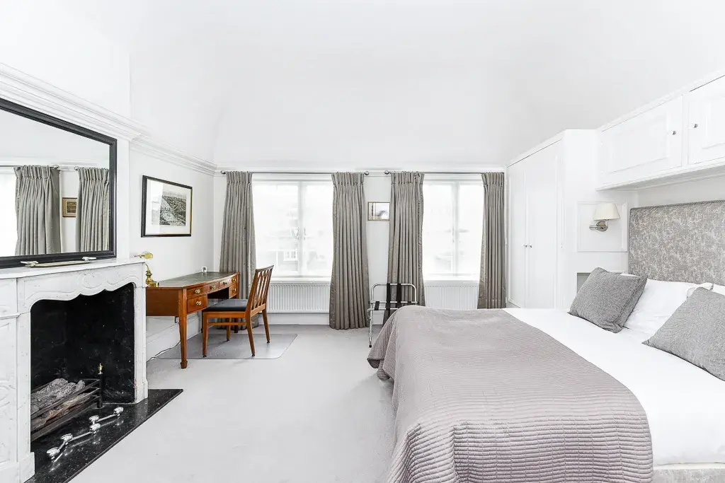 Kensington Court, holiday apartment in Kensington, London