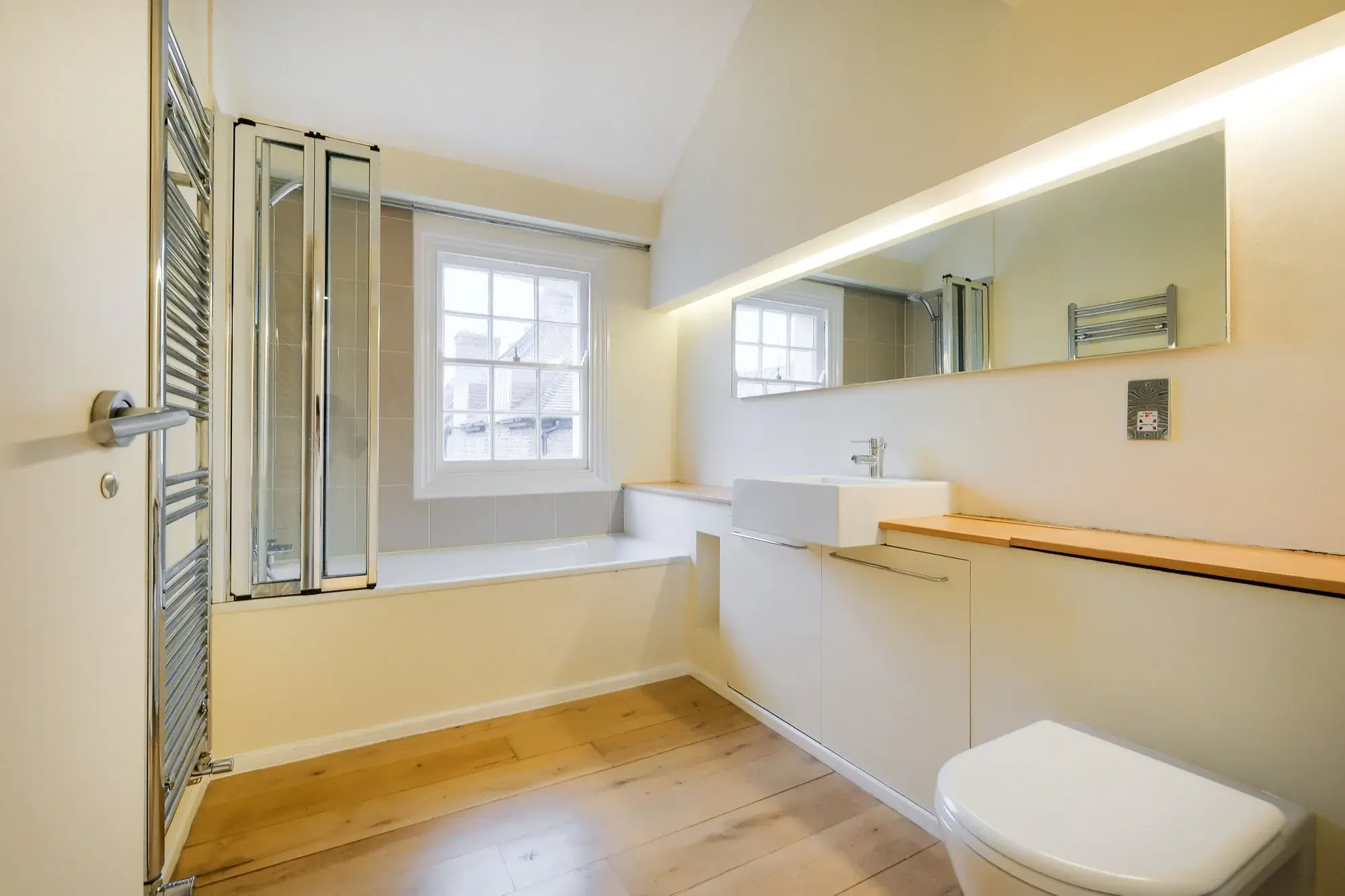 Kings Road, holiday home in Chelsea, London