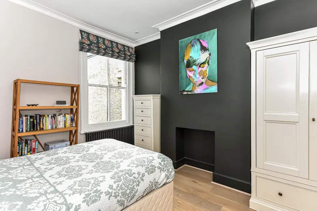 Killyon Road, holiday home in Clapham, London