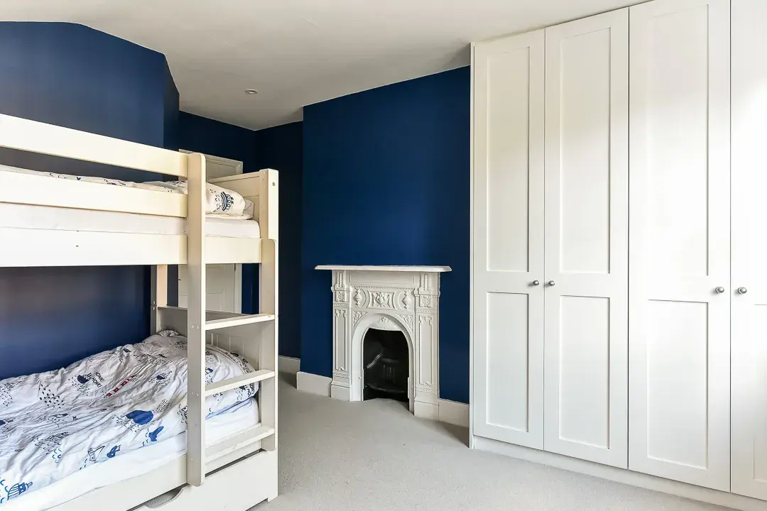 Killyon Road, holiday home in Clapham, London